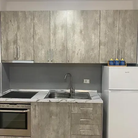 Ela Apartment