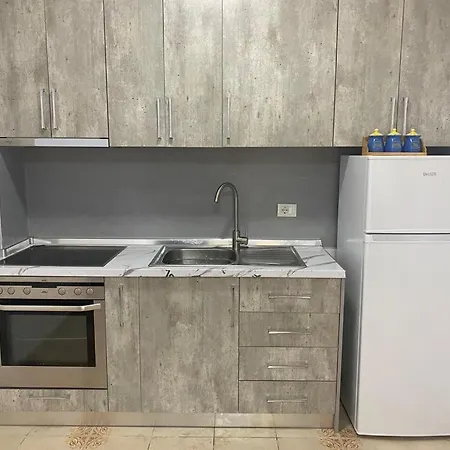 Apartment Ela *